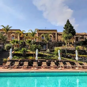 https://villa-casina-delletna.sicilyhotelsitaly.net